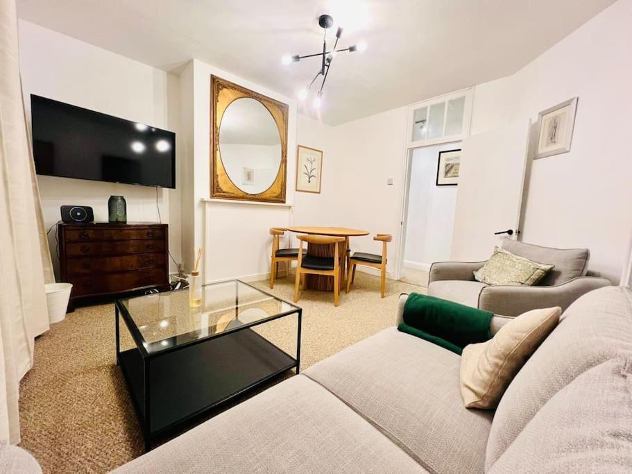 Modern Flat In Central Лондон Екстер'єр фото